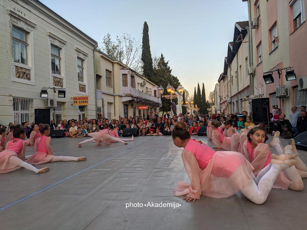 AKADEMIJA Čapljina – Svjetski dan plesa 2022 (7)