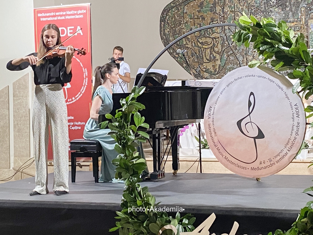 AKADEMIJA Čapljina – ARDEA 2022 koncert polaznika violine (4)